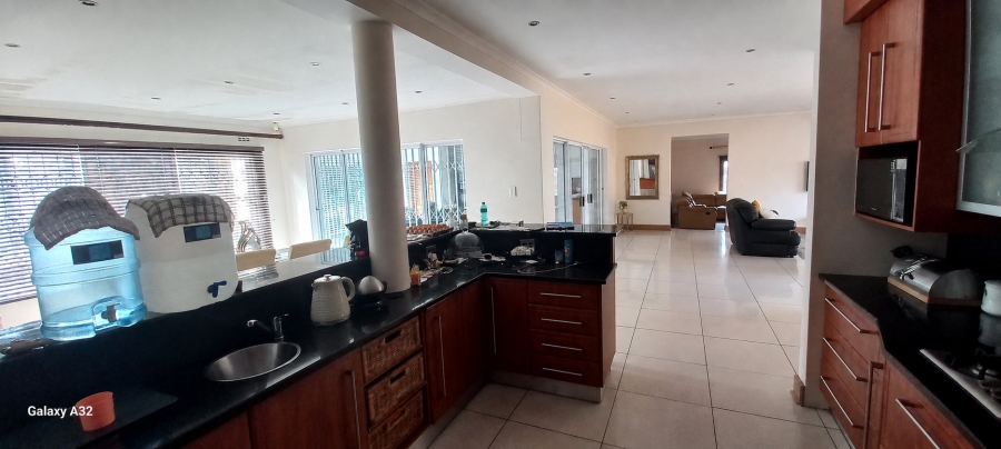 3 Bedroom Property for Sale in Beacon Bay Eastern Cape